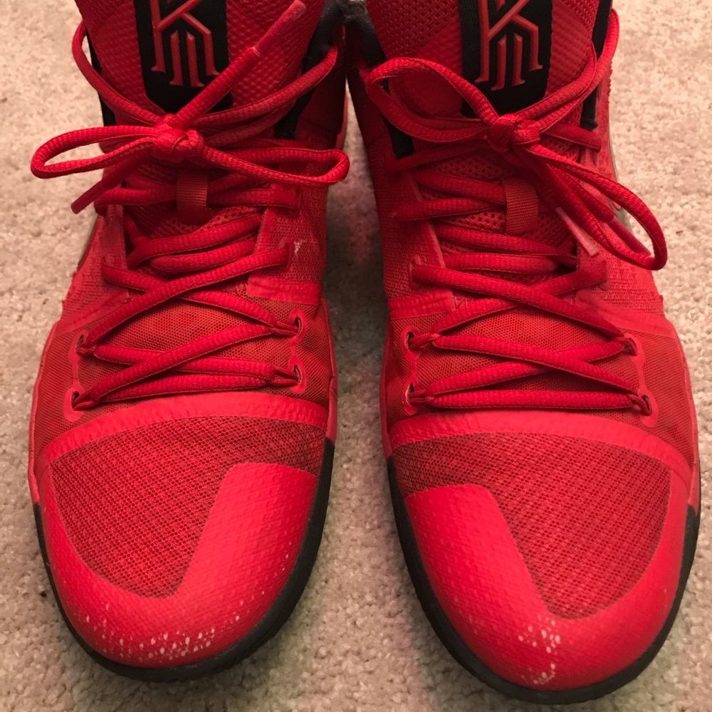 NIKE KYRIE-3-RD/BK/RD Men’s Sneakers